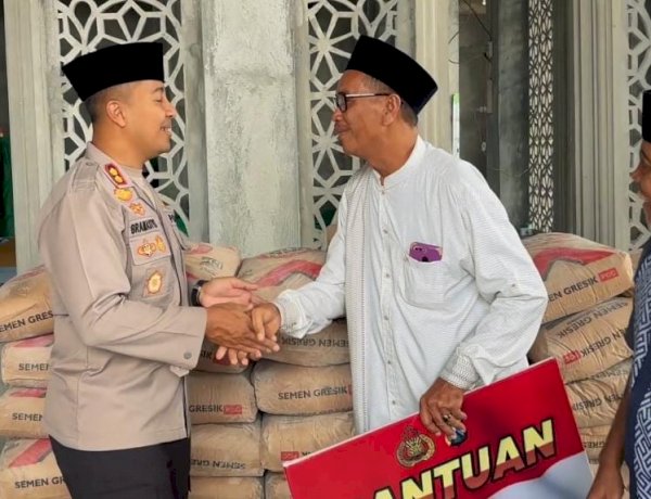 Polri Peduli Polres Kediri Salurkan Bantuan Untuk Pembangunan Masjid An Nur Al Utsmani
